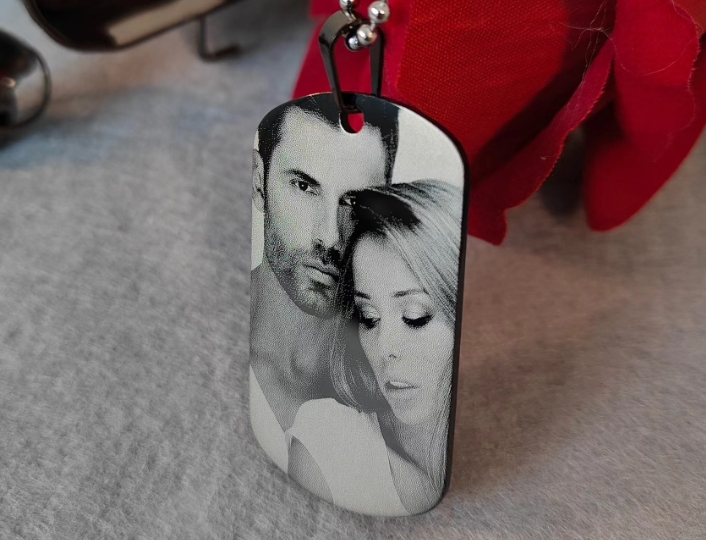 photo engraving on metal pendants