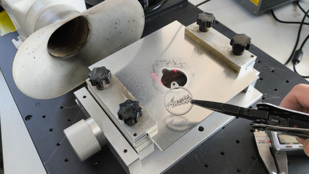 ComMarker Titan cutting result